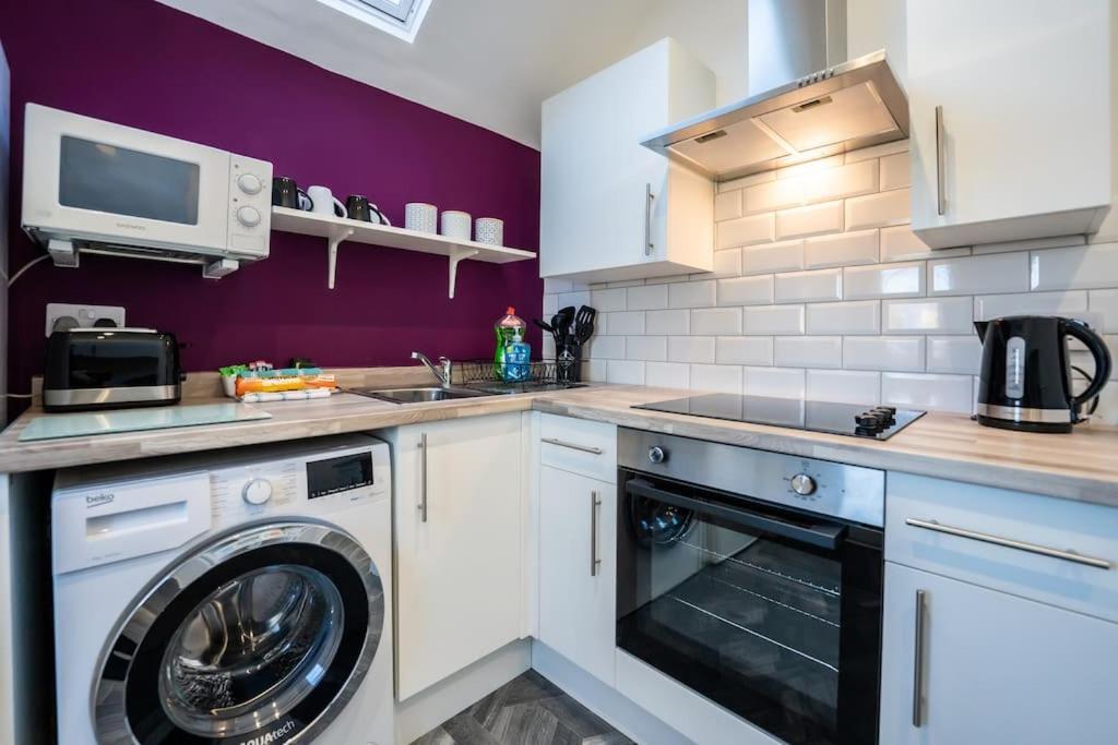 Cosy And Convenient Sunderland Apartment Exterior foto