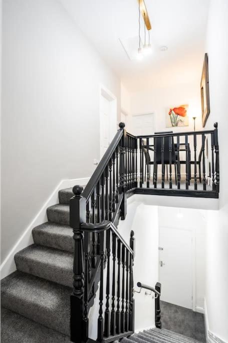 Cosy And Convenient Sunderland Apartment Exterior foto